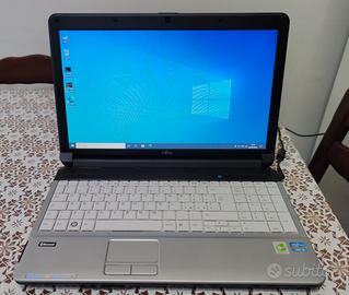 Notebook Fujitsu Intel i5 quad core veloce.