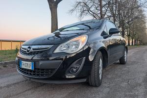 Opel Corsa soli 49.000km originali! 