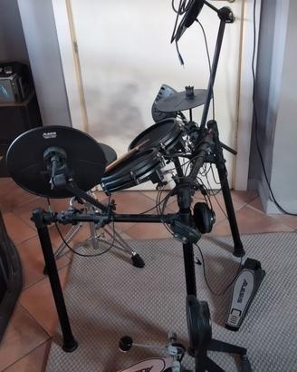 Batteria Nitro Mesh Kit completa di sgabello