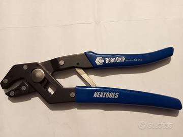 Pinza Robo grip Nextools made in usa