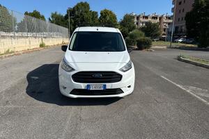 Ford Tourneo Connect 1.5 TDCi 120 CV Titanium