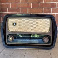 Radio vintage Magnadyne FM 112 anni ‘60