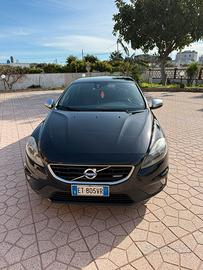 Volvo v40 d2 r desing 1.6 diesel rimappata