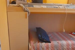 Cameretta con letto a castello