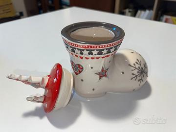 Decorazione natalizia in ceramica a forma di stiva