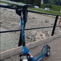 Monopattino elettrico aprilia tuareg