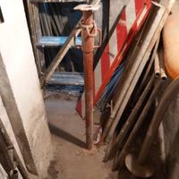Attrezzature e materiali edili varie