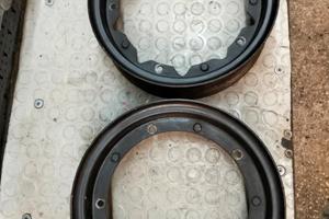 2 cerchi in metallo per vespa e ape 10×2,50