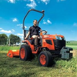 Trattorino compatto Kubota B1181DW