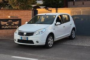 Dacia Sandero 1.4 8V GPL Lauréate