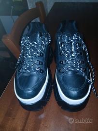scarpe sportive 
