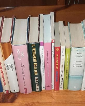 LOTTO: WOODIWISS - CHOSKY - PICCOULT - SGORLON