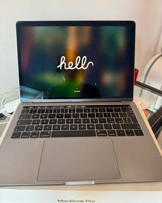 Macbook Pro 13”  con accessori originali