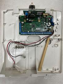 Centrale ABS 104 + Scheda GSM Absoluta + Box