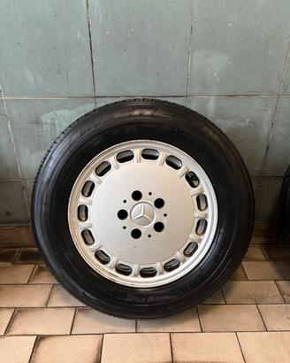 Cerchi in lega mercedes da 15 Gullideckel