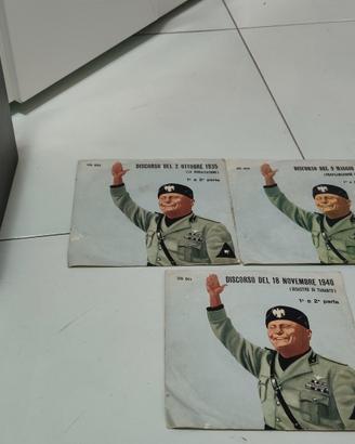 La Vita di Mussolini e dischi discorsi