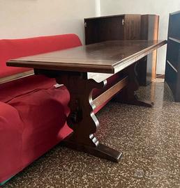 Tavolo in noce
