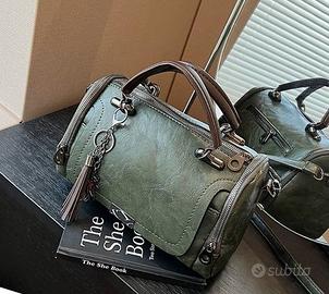 Borsa da donna a tracolla e a spalla versatile