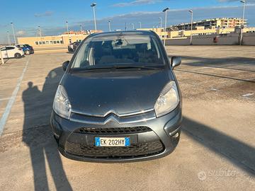 Citroën C4 Grand Picasso 1.6 HDi – 2011
