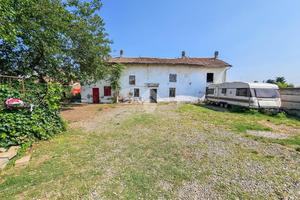 RUSTICO A ALESSANDRIA