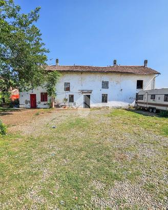 RUSTICO A ALESSANDRIA