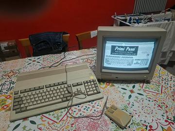 amiga 500 + monitor commodore 1084 s 