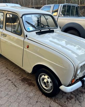 Renault r4