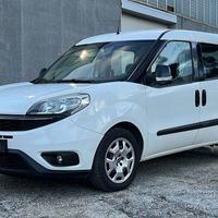 Fiat Doblò pianale ribassato trasporto disabili