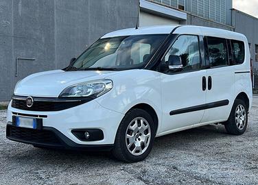 Fiat Doblò pianale ribassato trasporto disabili