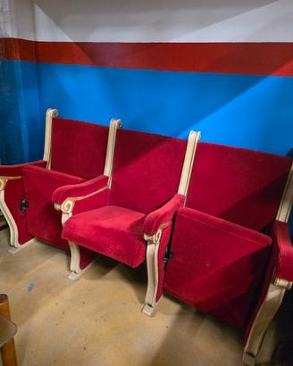 poltroncine teatro