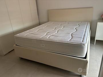 Letto matrimoniale contenitore