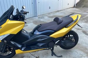 Yamaha TMAX 500