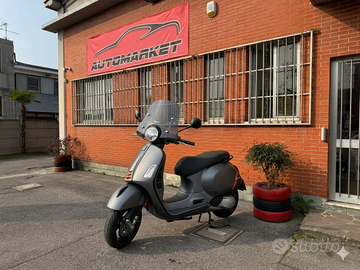 Vespa GTS300  SuperSport