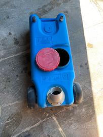 Roll-tank per camper roulotte