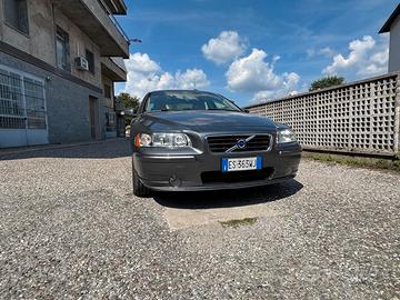 Volvo S60 D5