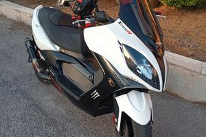 Kymco Xciting 300i - 2010