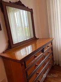 comò classico in legno