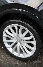 Cerchioni raggio 19 Audi originali.