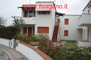 Villetta VISTA MARE con posto auto a Lido Scacchi