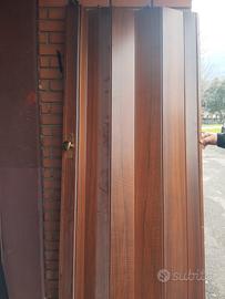 Porta a libro in legno