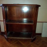 libreria a 2 piani 