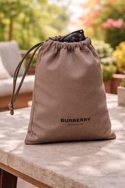 ✨  Astuccio Burberry originale – Nuova ✨ Elegante