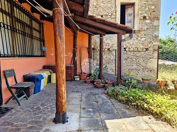 CASA INDIPENDENTE A PIZZOLI