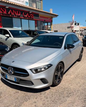 MERCEDES-BENZ classe A 180 d Automatic Sport