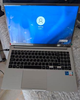 Laptop Samsung Galaxy Book2 - I7 16gb
