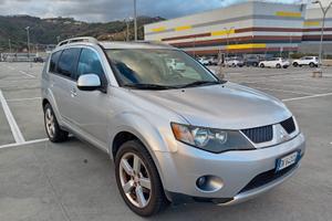Mitsubishi outlander 2.0 di-d Instyle 7p.ti dpf