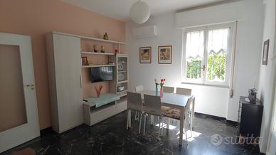 Spotorno app 5 posti con giardino a 300mt dal mare