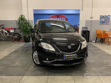 Lancia Ypsilon 1.3 MJT 16V 95 CV 5 porte S&S Plati