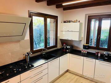 Top Cucina CARANTO KER (Veneta Cucine) del 2021