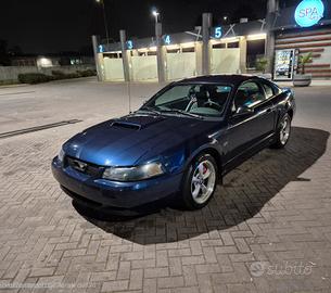 2001 Ford Mustang BULLITT